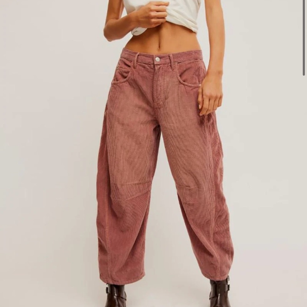 We The Free Mid-Rise Corduroy Good Luck Barrel Jean in Taupe